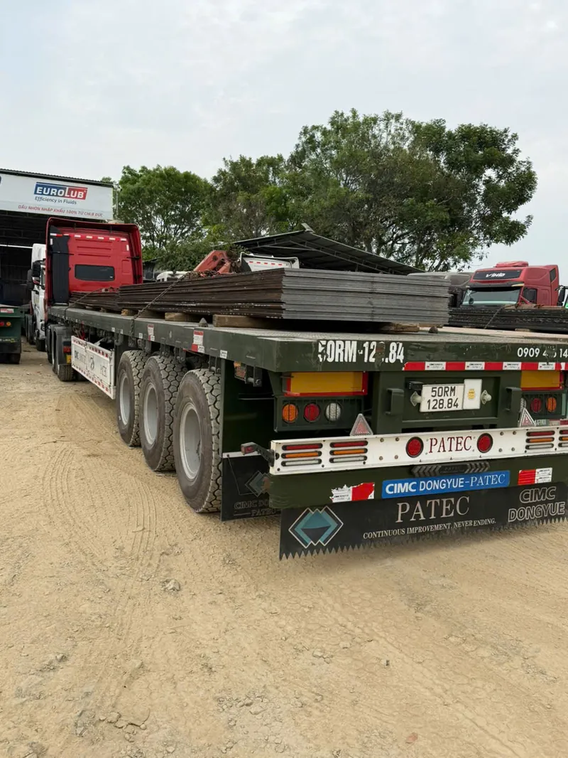Hoạt động vận tải hàng nặng thực tế Tuấn Kiệt
